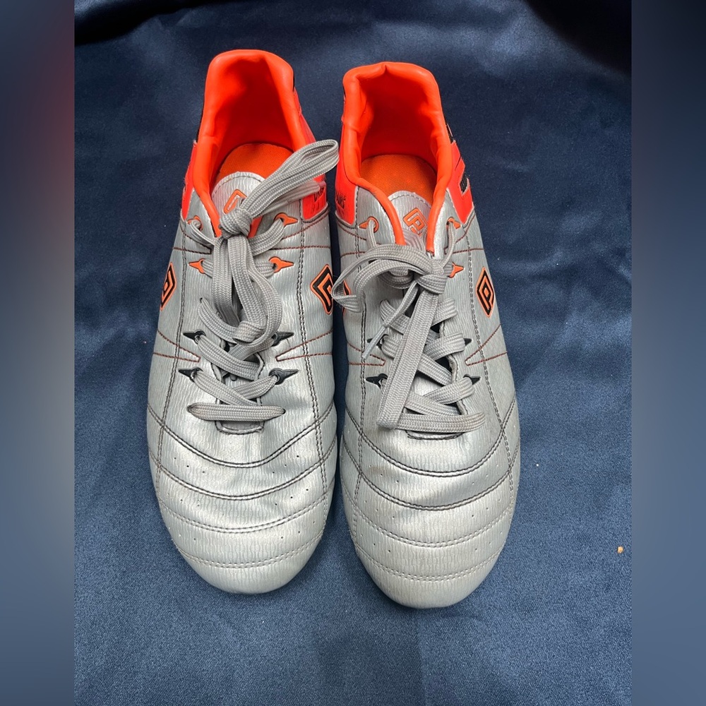 Dream Pairs Gray and Orange Men's Shoes - Picture 2 of 4